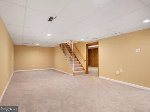 726 215th St, Pasadena, MD 21122 photo 23
