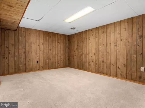 726 215th St, Pasadena, MD 21122 photo 27