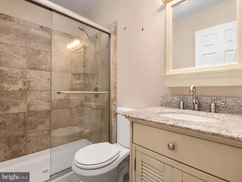 726 215th St, Pasadena, MD 21122 photo 22