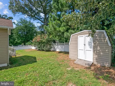 726 215th St, Pasadena, MD 21122 photo 34