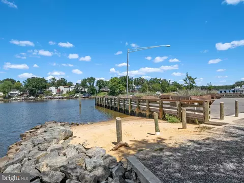726 215th St, Pasadena, MD 21122 photo 38
