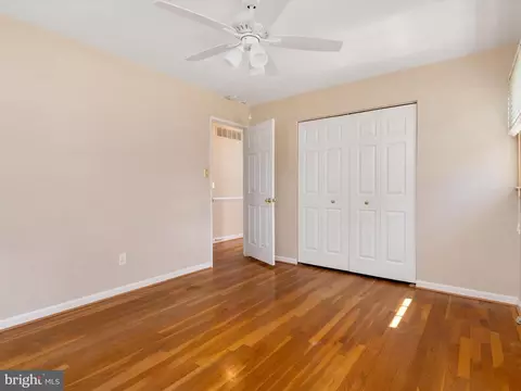 726 215th St, Pasadena, MD 21122 photo 18