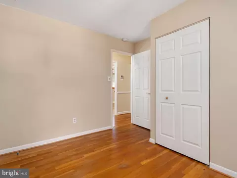 726 215th St, Pasadena, MD 21122 photo 16