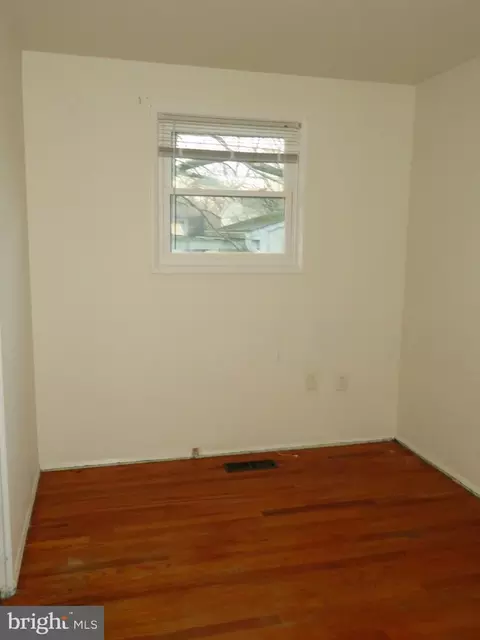 312 Park Hall S, Laurel, MD 20724 photo 16