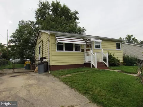 312 Park Hall S, Laurel, MD 20724 photo 2