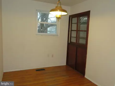 312 Park Hall S, Laurel, MD 20724 photo 8