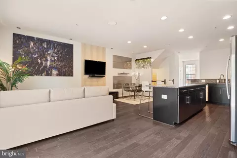 Entry Way - 2735 Prospect Hill Dr, Hanover, MD 21076 photo 15 of 28