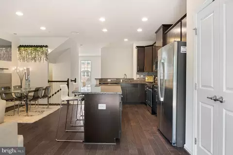 Entry Way - 2735 Prospect Hill Dr, Hanover, MD 21076 photo 8 of 28