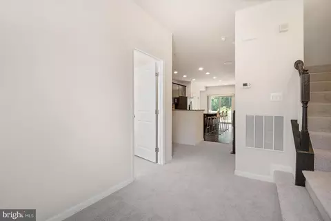 Entry Way - 2735 Prospect Hill Dr, Hanover, MD 21076 photo 19 of 28
