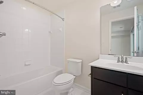 Bath - 2735 Prospect Hill Dr, Hanover, MD 21076 photo 1 of 7