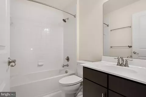 Bath - 2735 Prospect Hill Dr, Hanover, MD 21076 photo 5 of 7
