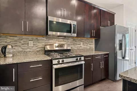 Kitchen - 2735 Prospect Hill Dr, Hanover, MD 21076 photo 7 of 8