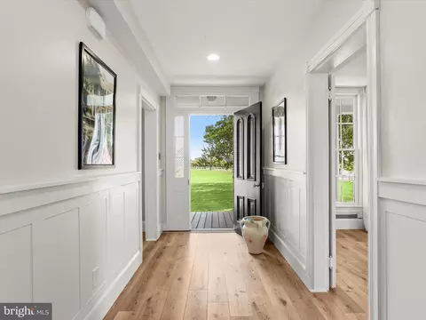 Entry Way - 8221 Meadowood Dr, Hanover, MD 21076 photo 2 of 6