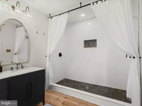 Bath - 8221 Meadowood Dr, Hanover, MD 21076 photo 2 of 5