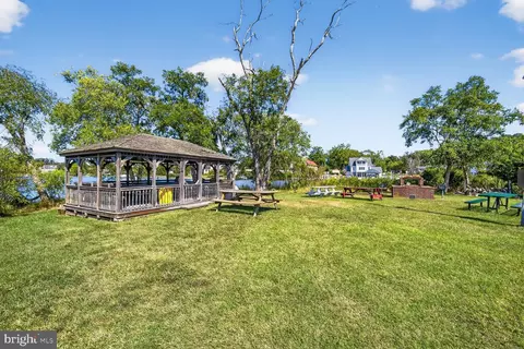 Exterior - 1663 Cliff Dr, Edgewater, MD 21037 photo 11 of 13