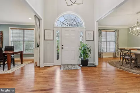 Entry Way - 609 Havenhill Rd, Edgewater, MD 21037 photo 1 of 9