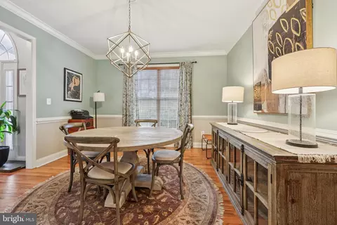 Dining - 609 Havenhill Rd, Edgewater, MD 21037 photo 2 of 2