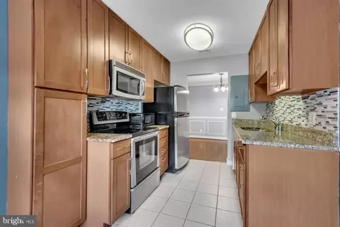 Kitchen - 1231 Gemini Dr UNIT B, Annapolis, MD 21403 photo 3 of 5