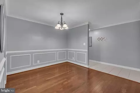 Entry Way - 1231 Gemini Dr UNIT B, Annapolis, MD 21403 photo 2 of 3