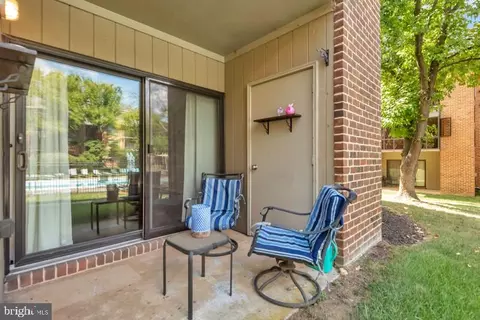 Exterior - 1231 Gemini Dr UNIT B, Annapolis, MD 21403 photo 4 of 5
