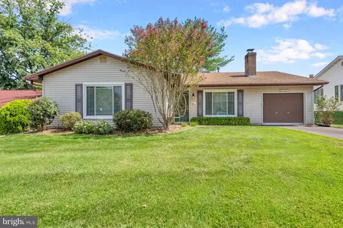 7941 Trafalgar Ct, Severn, MD 21144