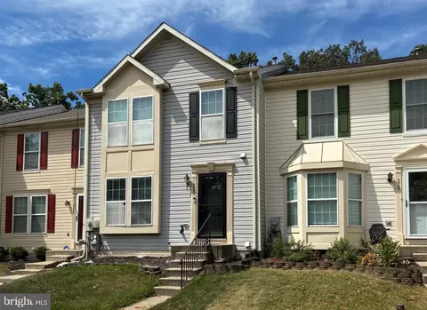 220 Foxtree Dr, Glen Burnie, MD 21061