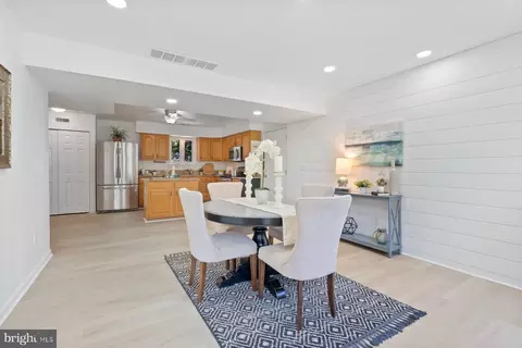 Dining - 1543 Lee Way, Edgewater, MD 21037 photo 1 of 3
