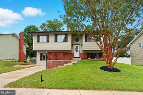 456 Nolheight Rd, Glen Burnie, MD 21061