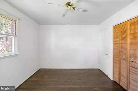 8261 Spring Knoll Dr, Pasadena, MD 21122 photo 19