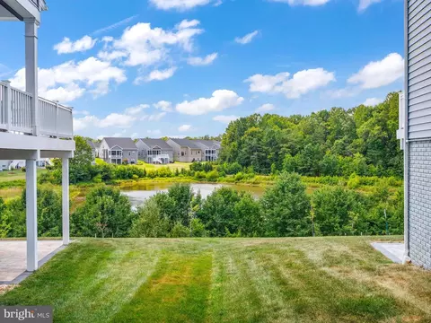 Exterior - 3067 Spring Peeper Ct, Odenton, MD 21113 photo 7 of 10