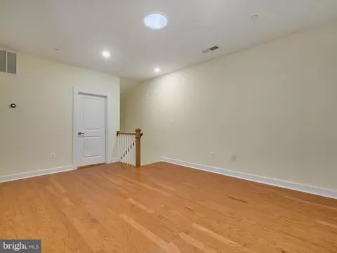 Living - 3067 Spring Peeper Ct, Odenton, MD 21113 photo 6 of 7