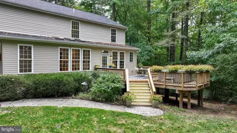Exterior - 3508 Marthas Vineyard Way, Edgewater, MD 21037 photo 2 of 15