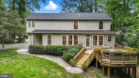 Exterior - 3508 Marthas Vineyard Way, Edgewater, MD 21037 photo 3 of 15