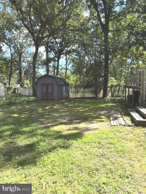 Exterior - 513 Sunset Knoll Rd, Pasadena, MD 21122 photo 4 of 9