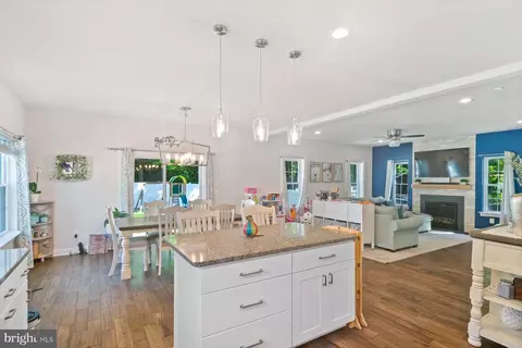 7971 Marion Ave, Pasadena, MD 21122 photo 8