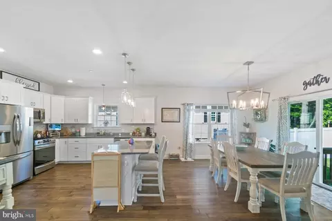 7971 Marion Ave, Pasadena, MD 21122 photo 13