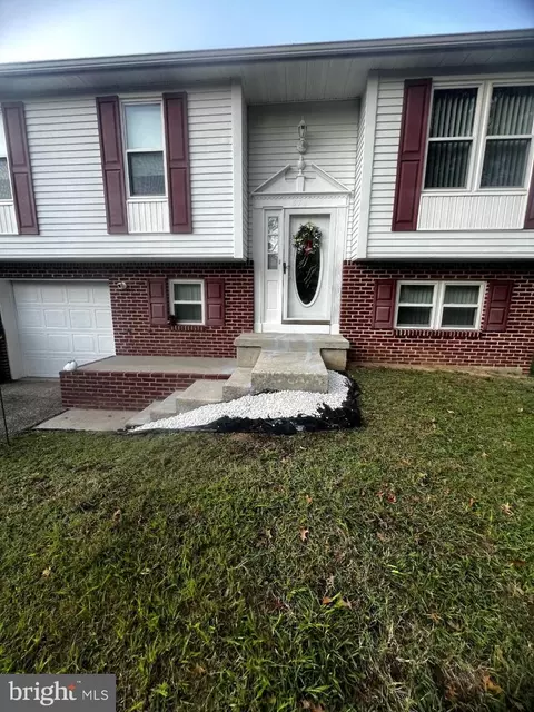 672 Queenstown Rd, Severn, MD 21144