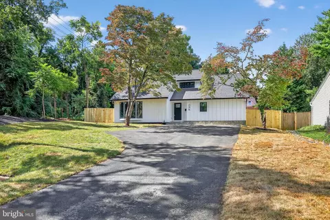 Exterior - 1 Tucker St, Annapolis, MD 21401 photo 2 of 6