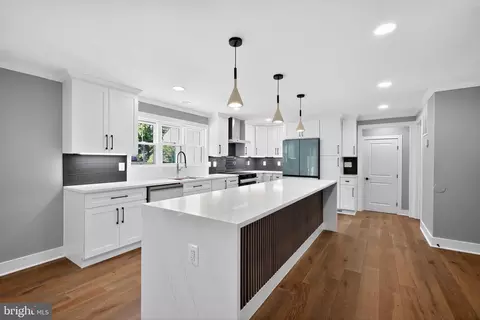 Kitchen - 1 Tucker St, Annapolis, MD 21401 photo 1 of 2