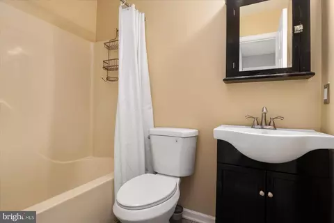 Other - 7833 E Shore Rd, Pasadena, MD 21122 photo 4 of 19