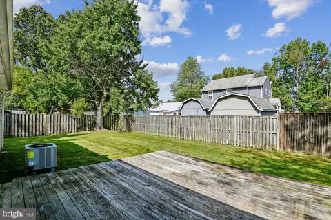 Exterior - 1166 Cedar Ave, Shady Side, MD 20764 photo 11 of 18