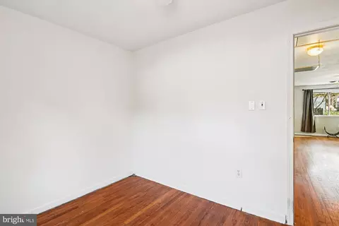 Bedroom - 1166 Cedar Ave, Shady Side, MD 20764 photo 4 of 7