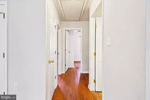 Entry Way - 1166 Cedar Ave, Shady Side, MD 20764 photo 7 of 9
