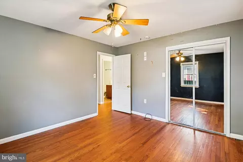 Bedroom - 1166 Cedar Ave, Shady Side, MD 20764 photo 5 of 7