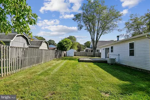 Exterior - 1166 Cedar Ave, Shady Side, MD 20764 photo 6 of 18