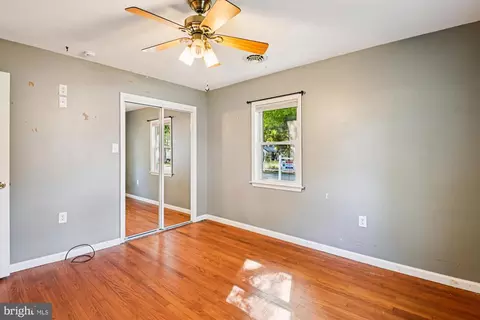 Bedroom - 1166 Cedar Ave, Shady Side, MD 20764 photo 6 of 7