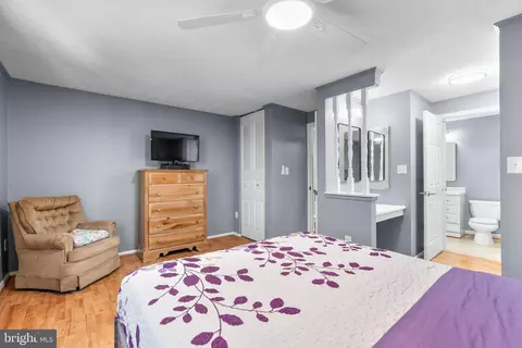 7913 Wellesley Ct, Pasadena, MD 21122 photo 14