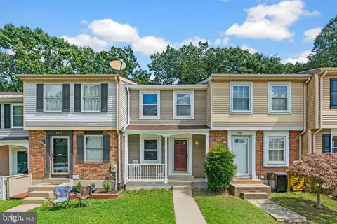 7913 Wellesley Ct, Pasadena, MD 21122