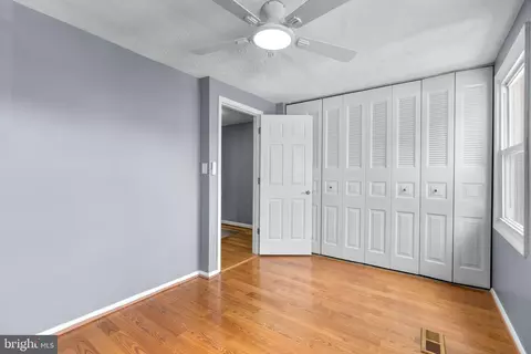 7913 Wellesley Ct, Pasadena, MD 21122 photo 18