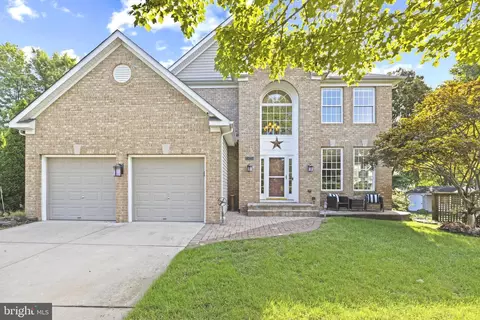 8040 Flora Ln, Pasadena, MD 21122